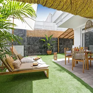 Pura Vida Apartment
